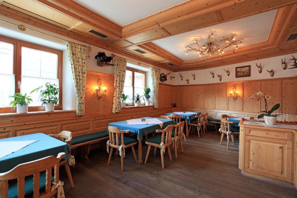 Cafe Pension Heim Kirchberg in Tirol Ngoại thất bức ảnh