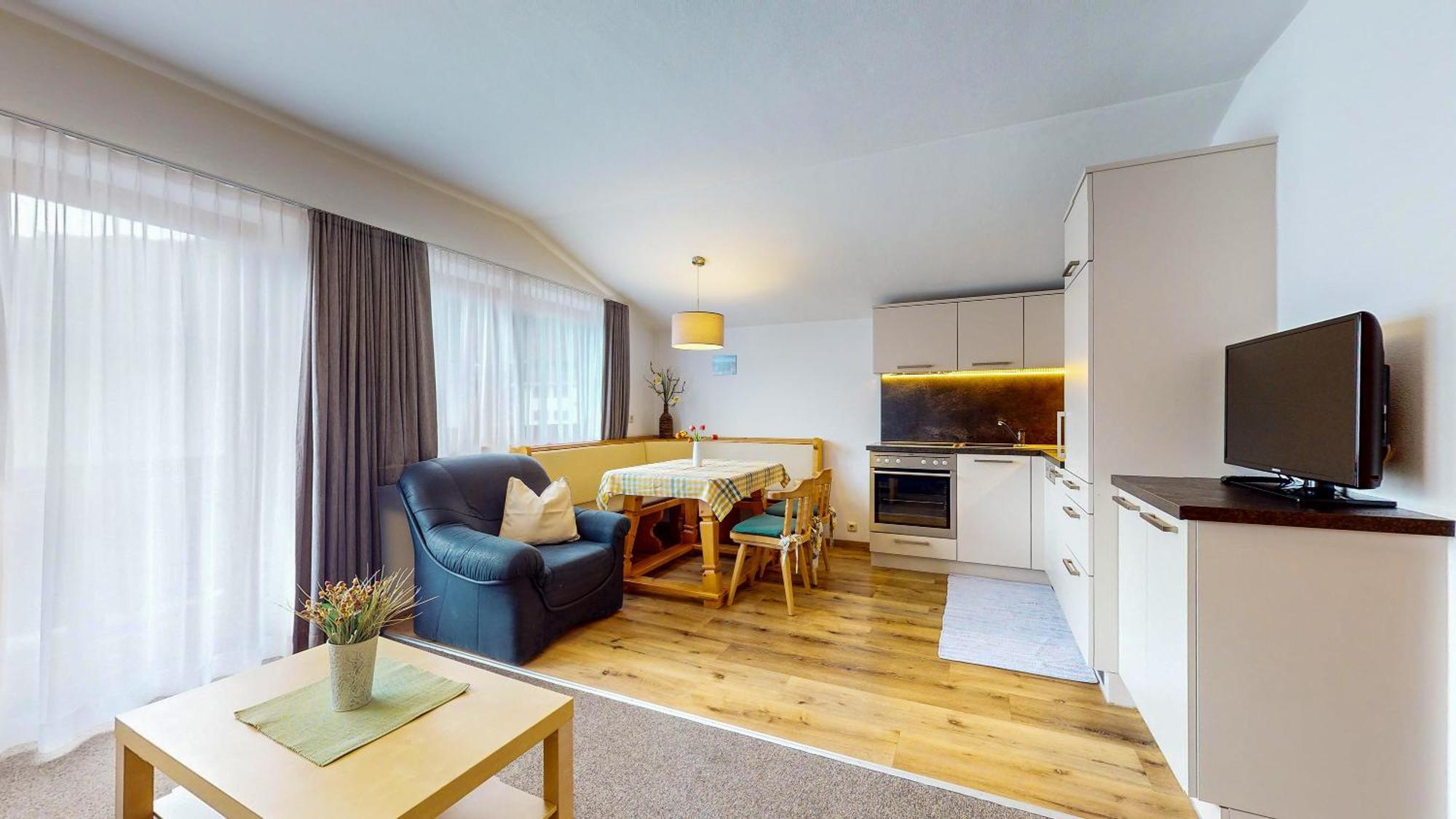 Cafe Pension Heim Kirchberg in Tirol Ngoại thất bức ảnh